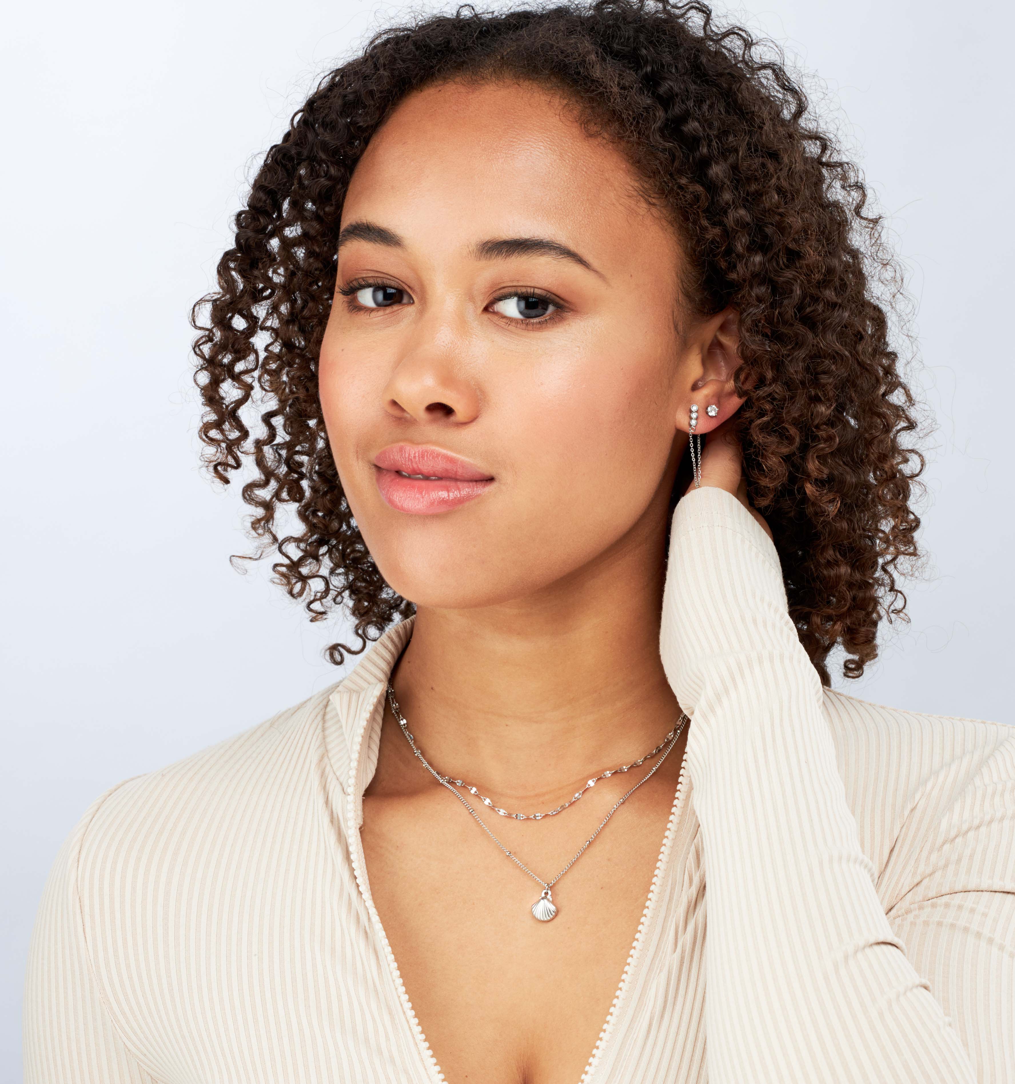 Abigail - Silver Shell Necklace - Ocean Wave Jewelry